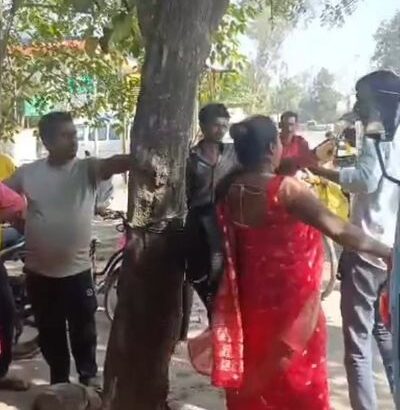 रीवा में महिला ने ऑटो चालक की चप्पलों से पिटाई की